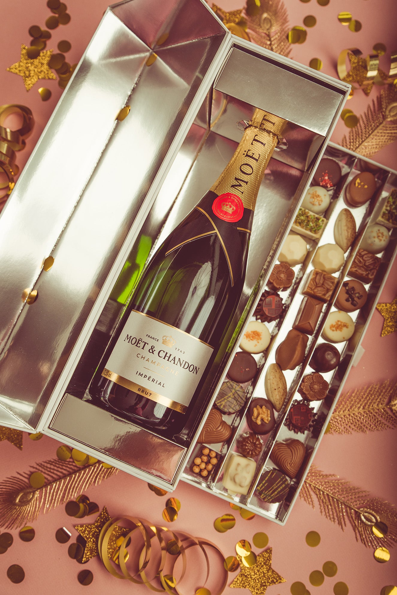 Box met champagne en pralines